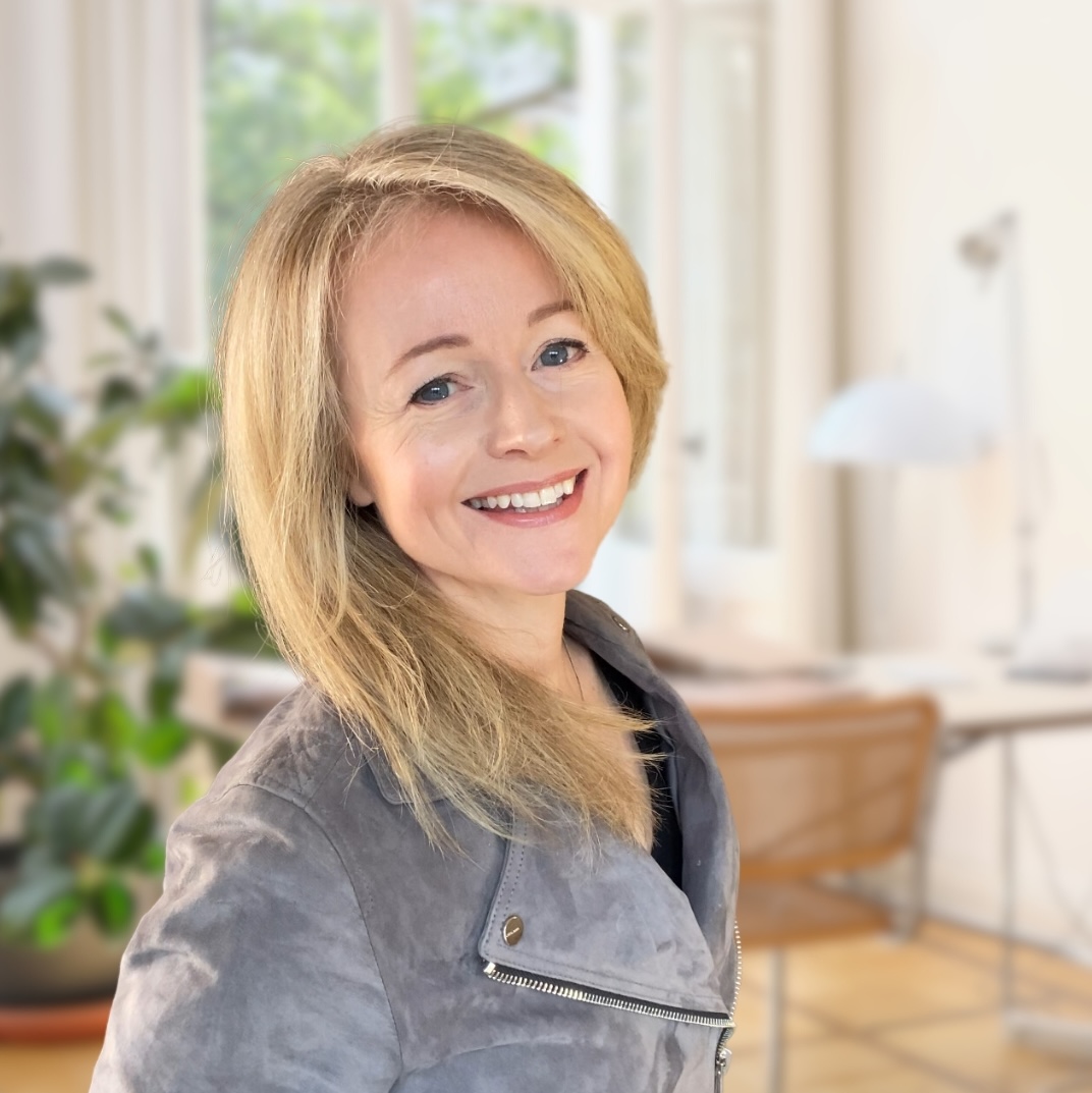 Jess Baker Business Psychologist Coach Leadership Author